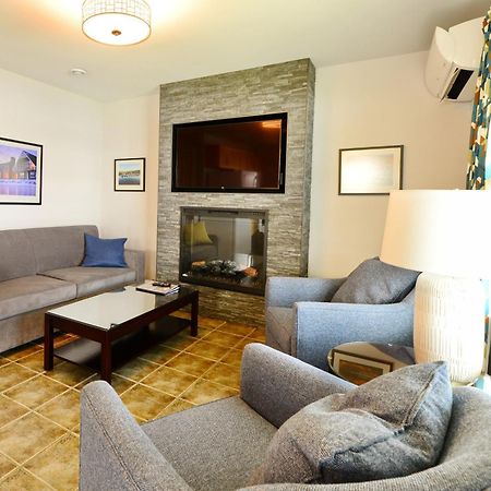 Whycocomagh Keltic Quay Cottages & Bayfront Lodge מראה חיצוני תמונה